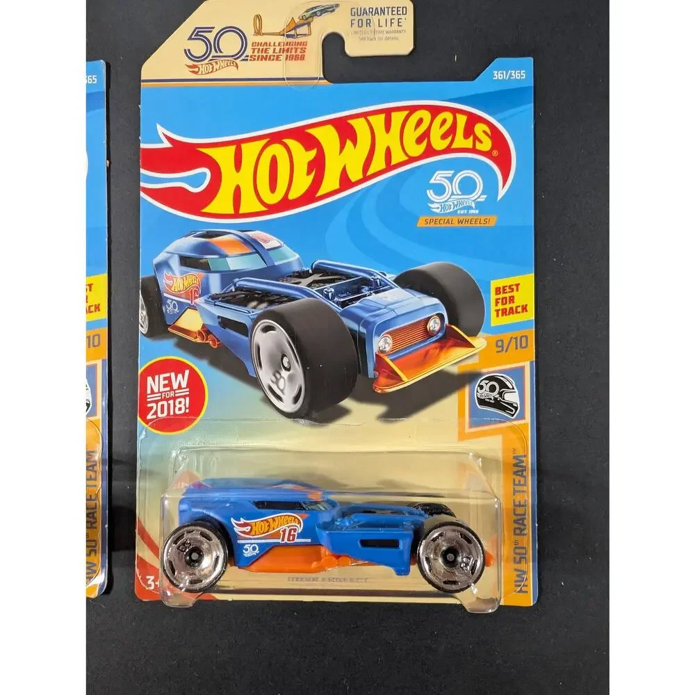 Hot Wheels 2018 HW 50th Race Team Lot of 5 Sealed Bone Shaker Corvette